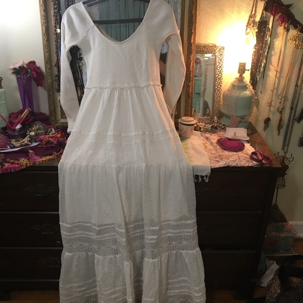 Earth Angel lace maxi dress NWOT - Picture 5 of 8